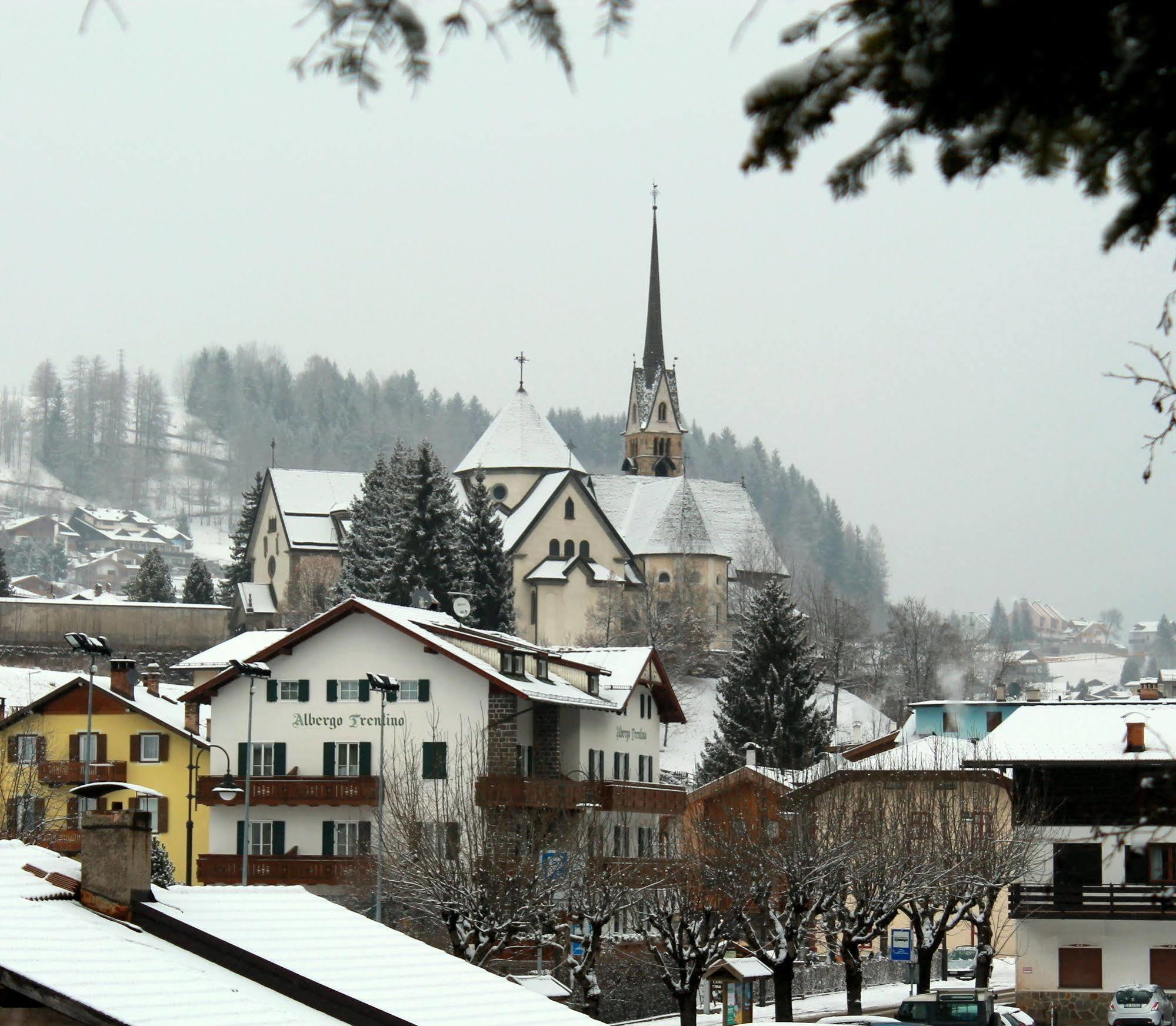 Albergo Trentino موينا المظهر الخارجي الصورة