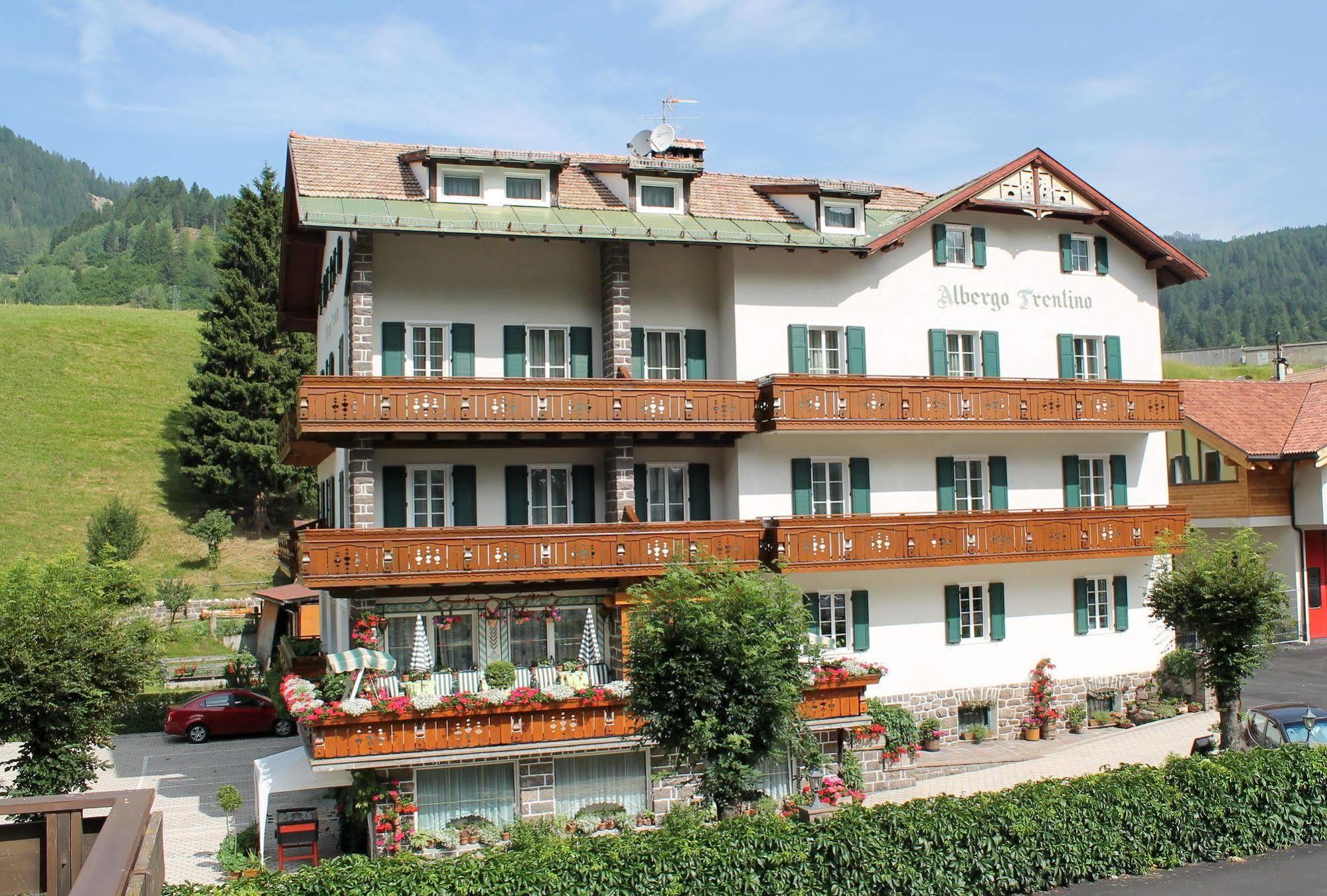 Albergo Trentino موينا المظهر الخارجي الصورة