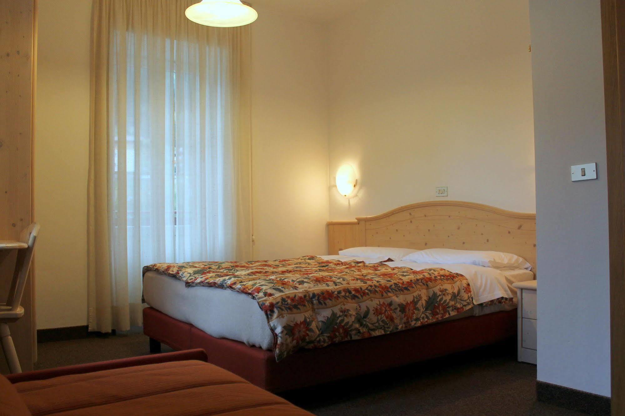 Albergo Trentino موينا المظهر الخارجي الصورة