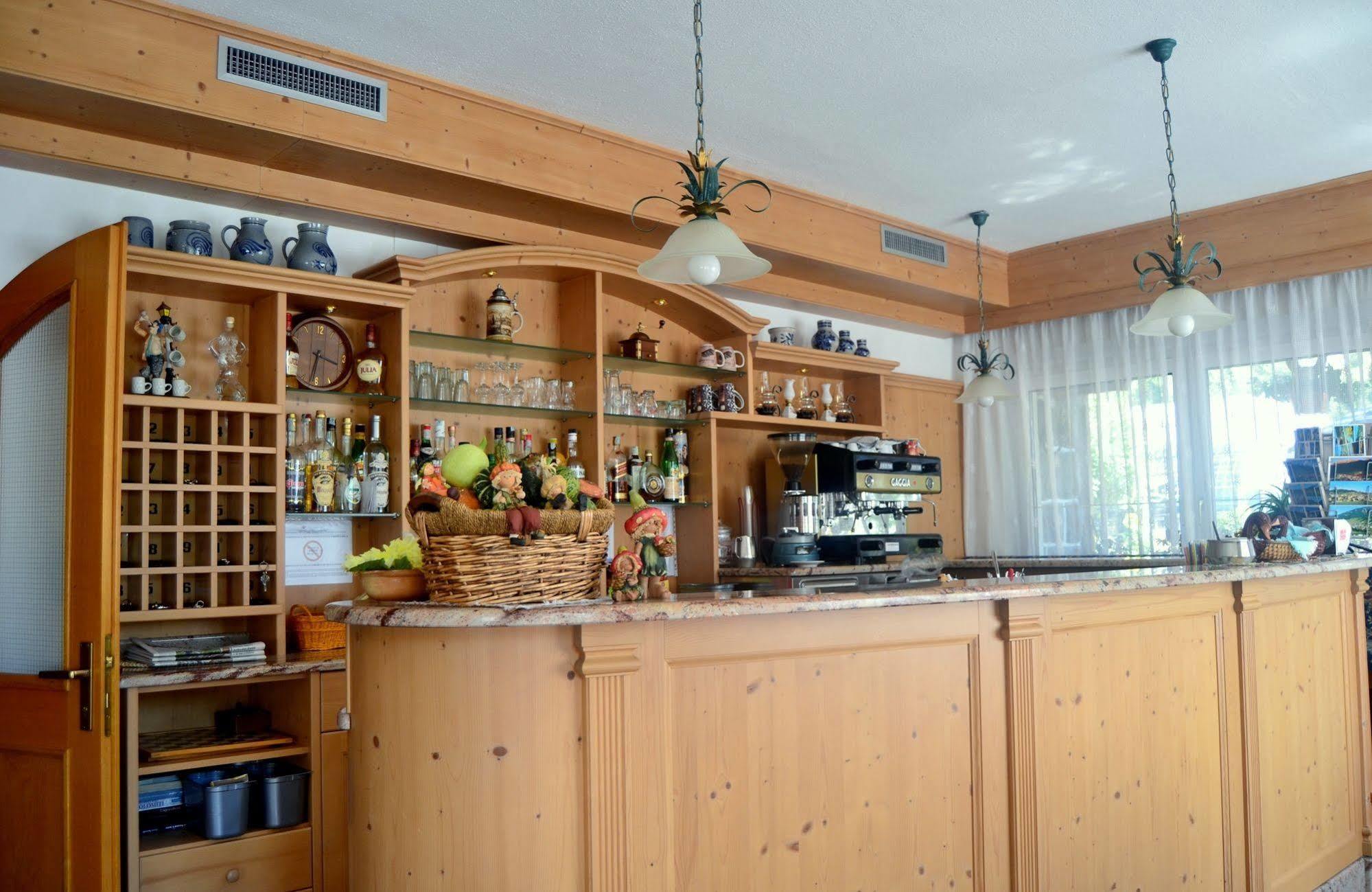 Albergo Trentino موينا المظهر الخارجي الصورة